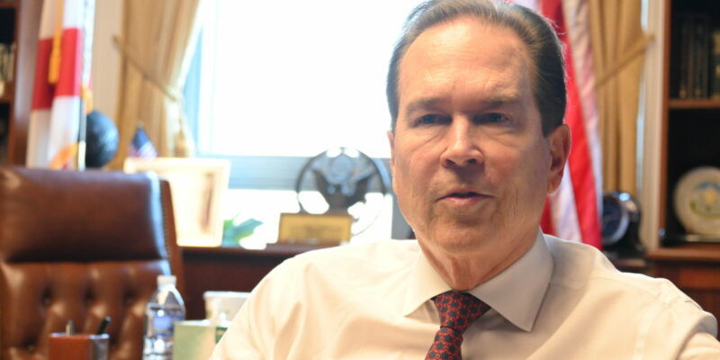 Buchanan Introduces Bill Increasing Tax Incentives for Small Businesses