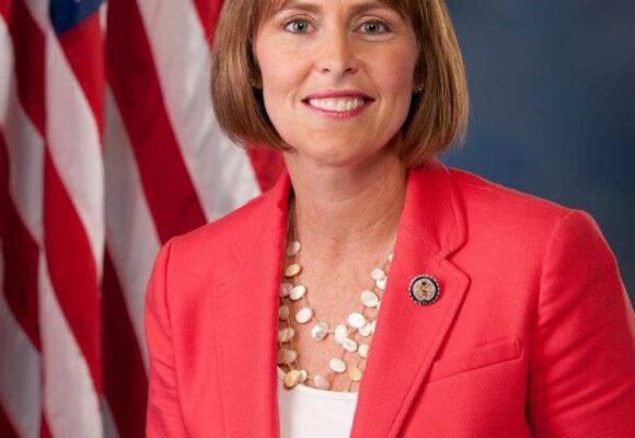 Castor Announces Grant to Rebuild MacDill Air Force Base School