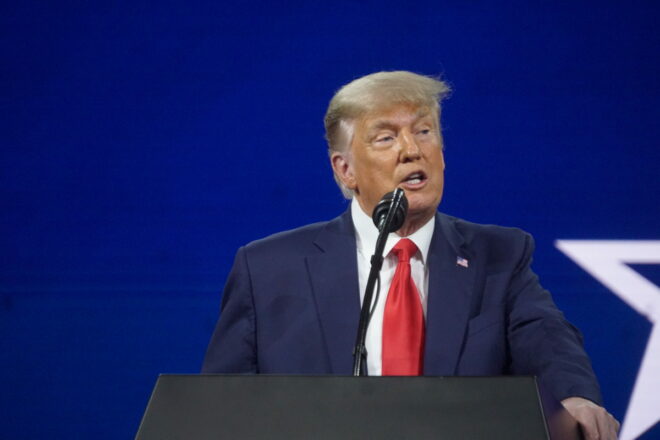 Op-Ed Calls on Congress to Disqualify Trump