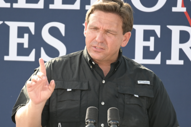 DeSantis Says Migrant Flights Lawsuit 'Moot'