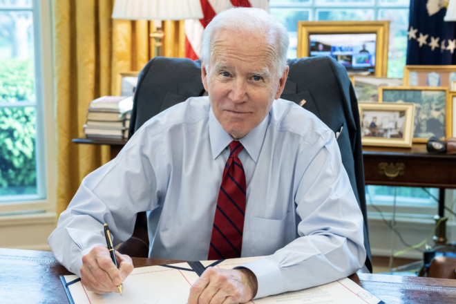 Florida Democrats Urge Biden to Reign in on Transgender License Ban